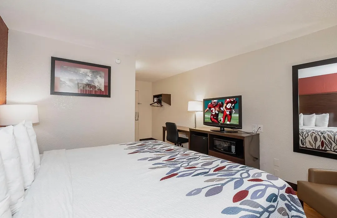Red Roof Inn Roanoke Rapids-1