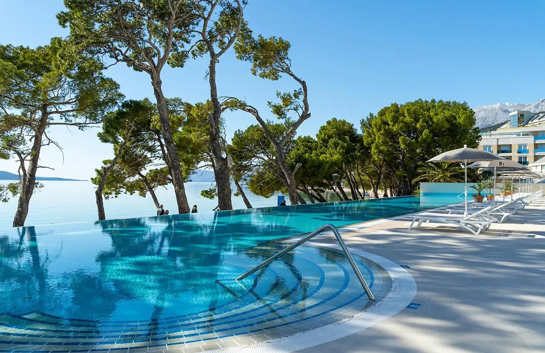 Valamar Meteor Hotel-1