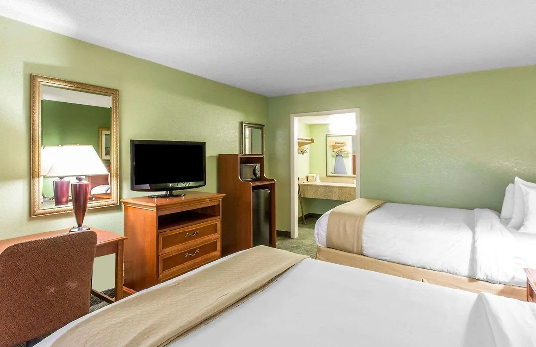 Quality Inn & Suites Waycross-1