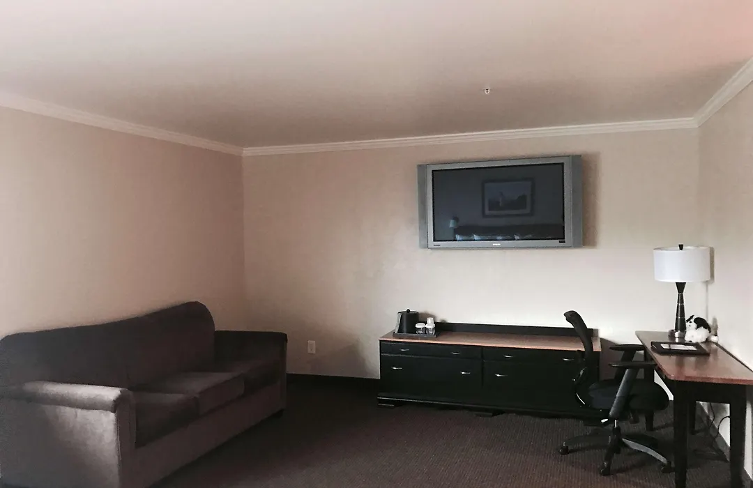 Best Western Wesley Inn & Suites-1