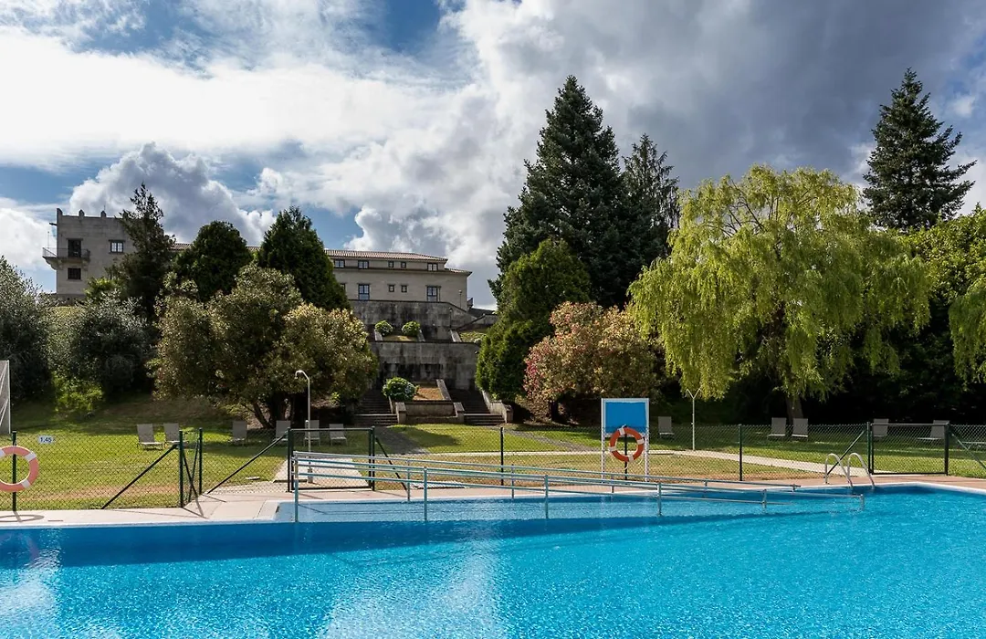 Parador De Tui-1