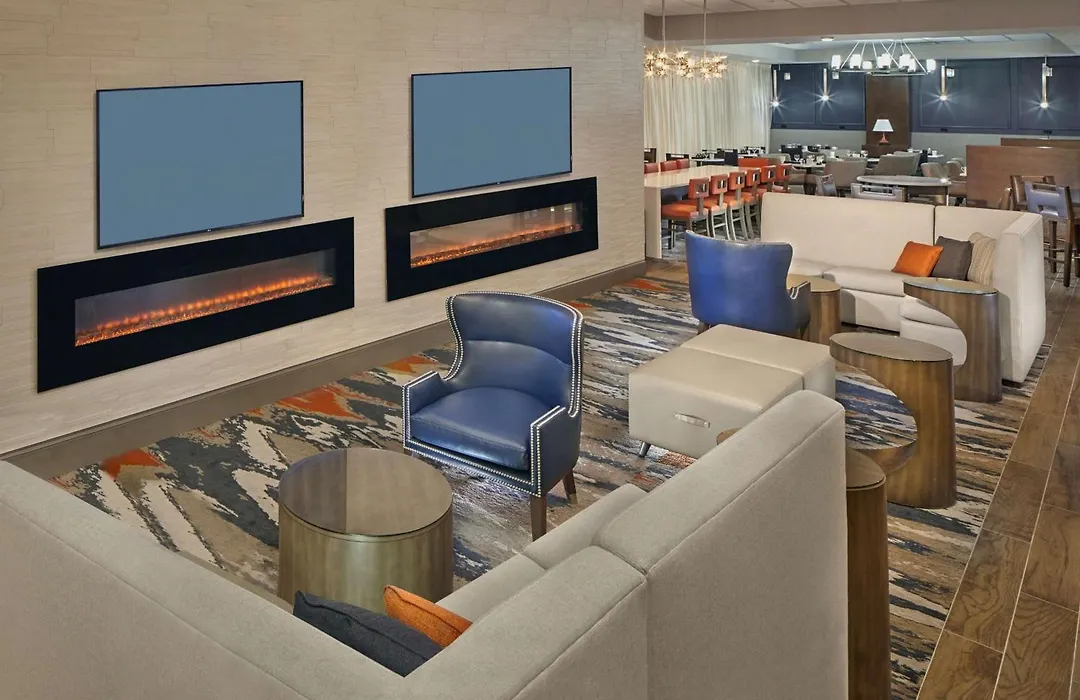 Doubletree By Hilton Little Rock-1