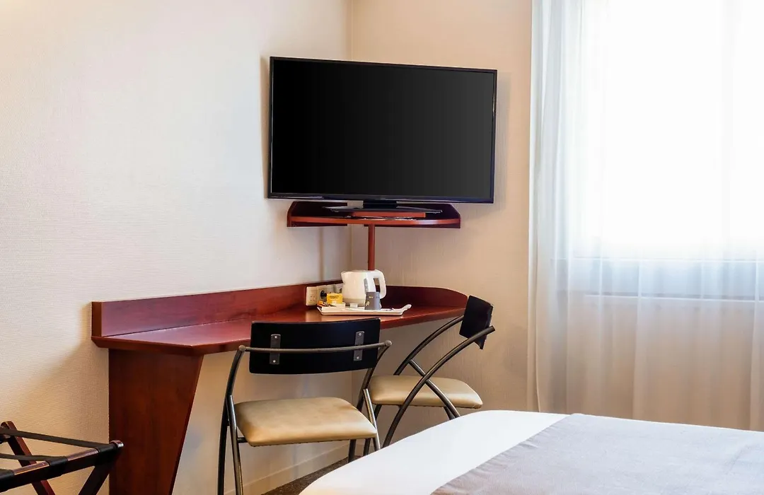 Quality Hotel Pau Centre Bosquet-1
