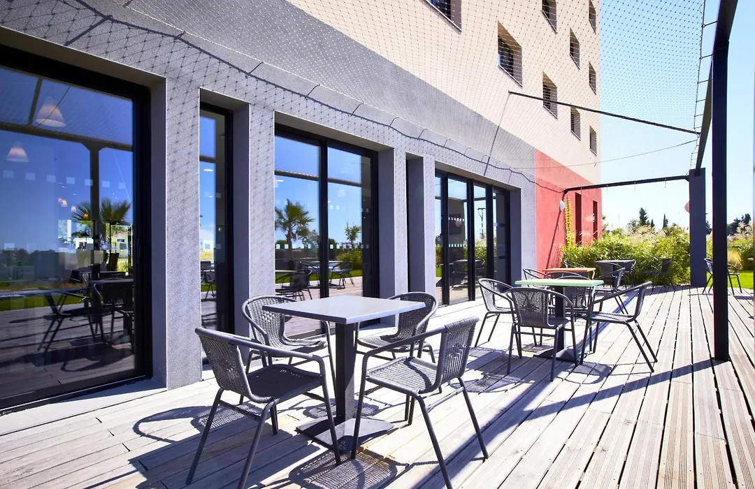 Holiday Inn Express - Marseille Airport By Ihg-1