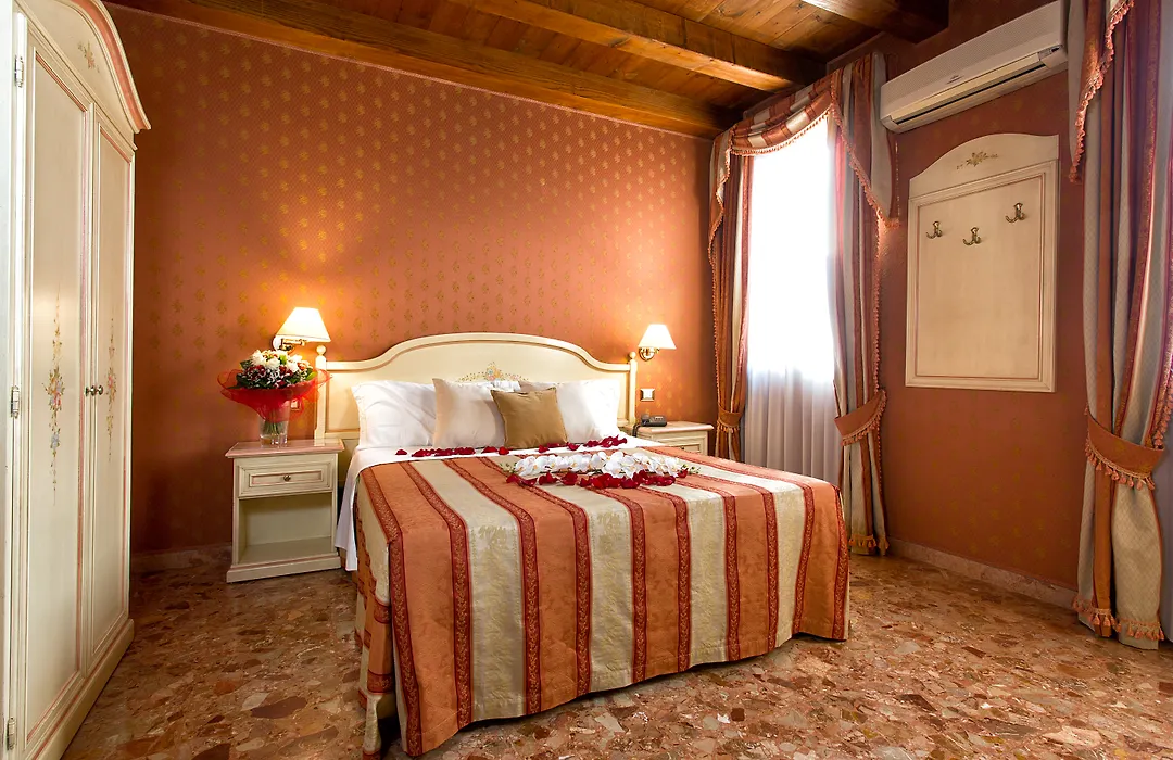 Hotel Conterie-1