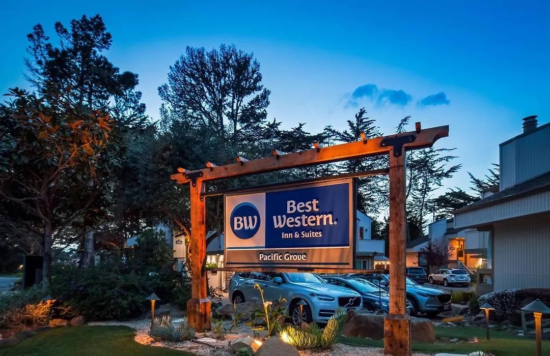 Best Western The Inn & Suites Pacific Grove-1
