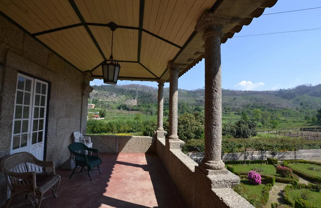 Casa Do Ribeiro-1