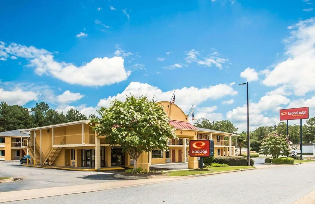 Econo Lodge Inn & Suites Columbus Near Fort Benning-1