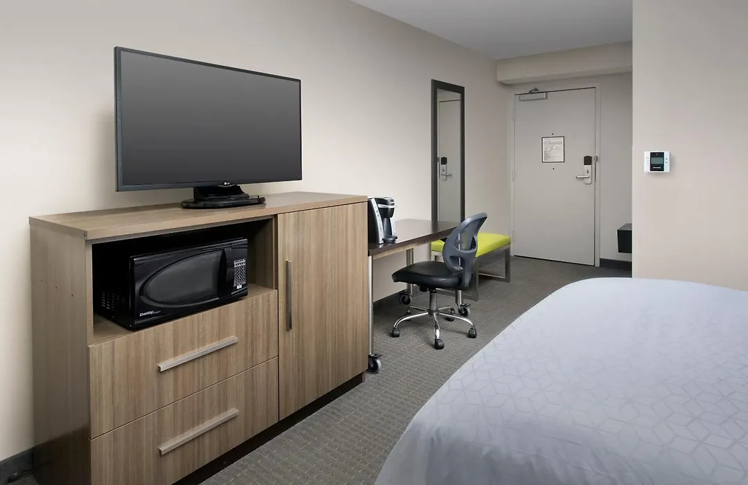 Holiday Inn Express & Suites Annapolis By Ihg-1