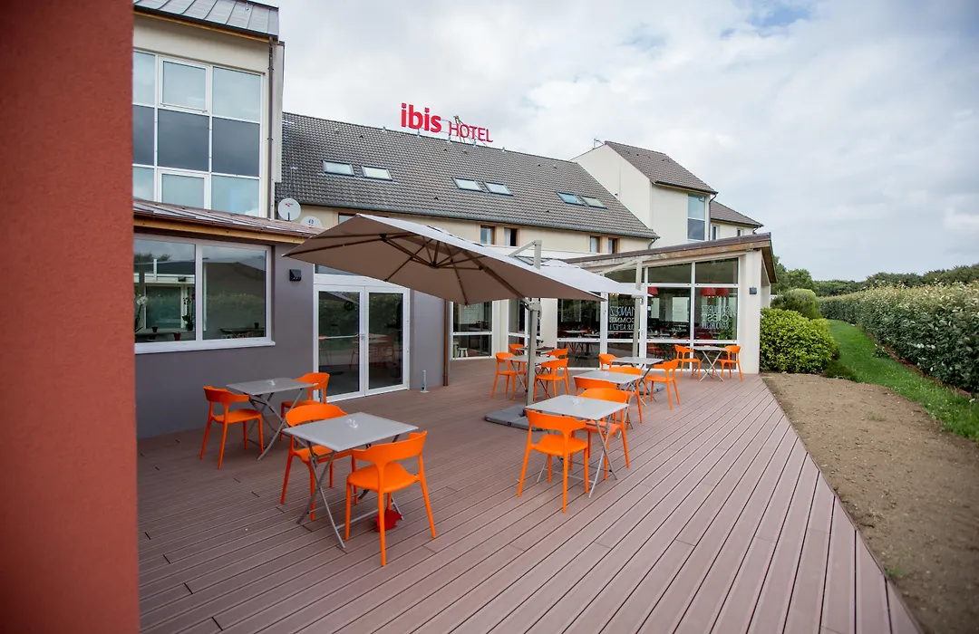 Ibis Cherbourg La Glacerie-1