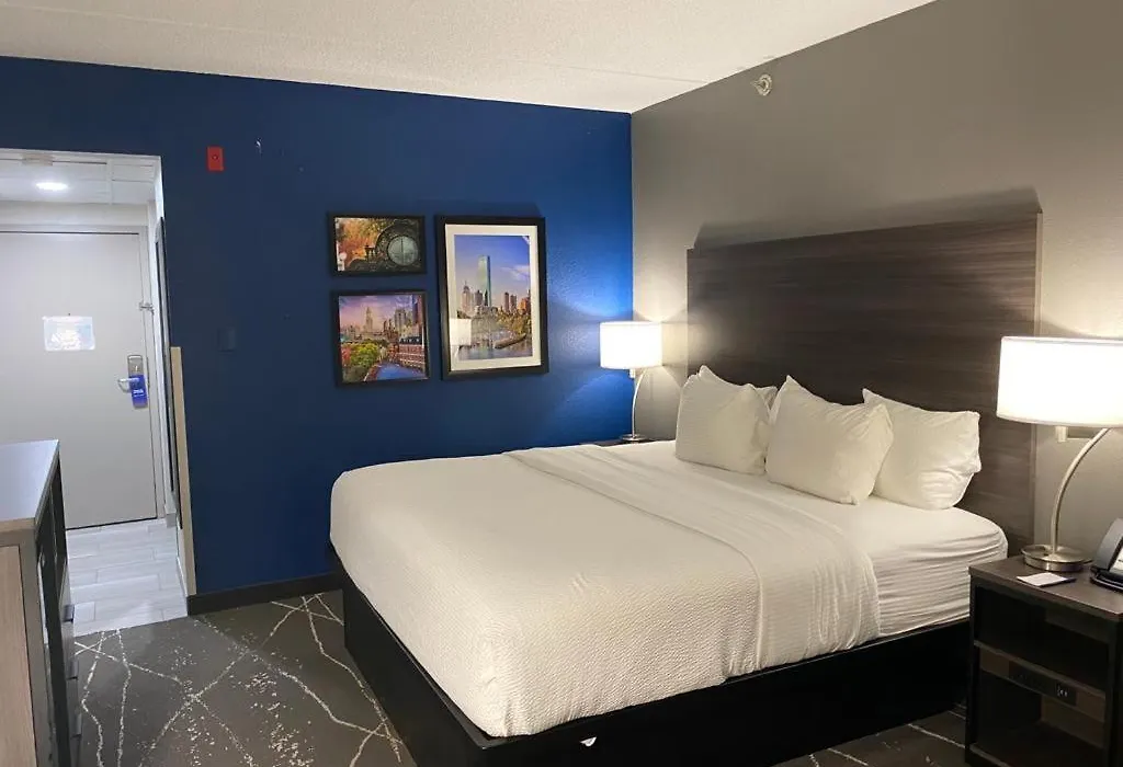 Comfort Inn Boston Milford-1