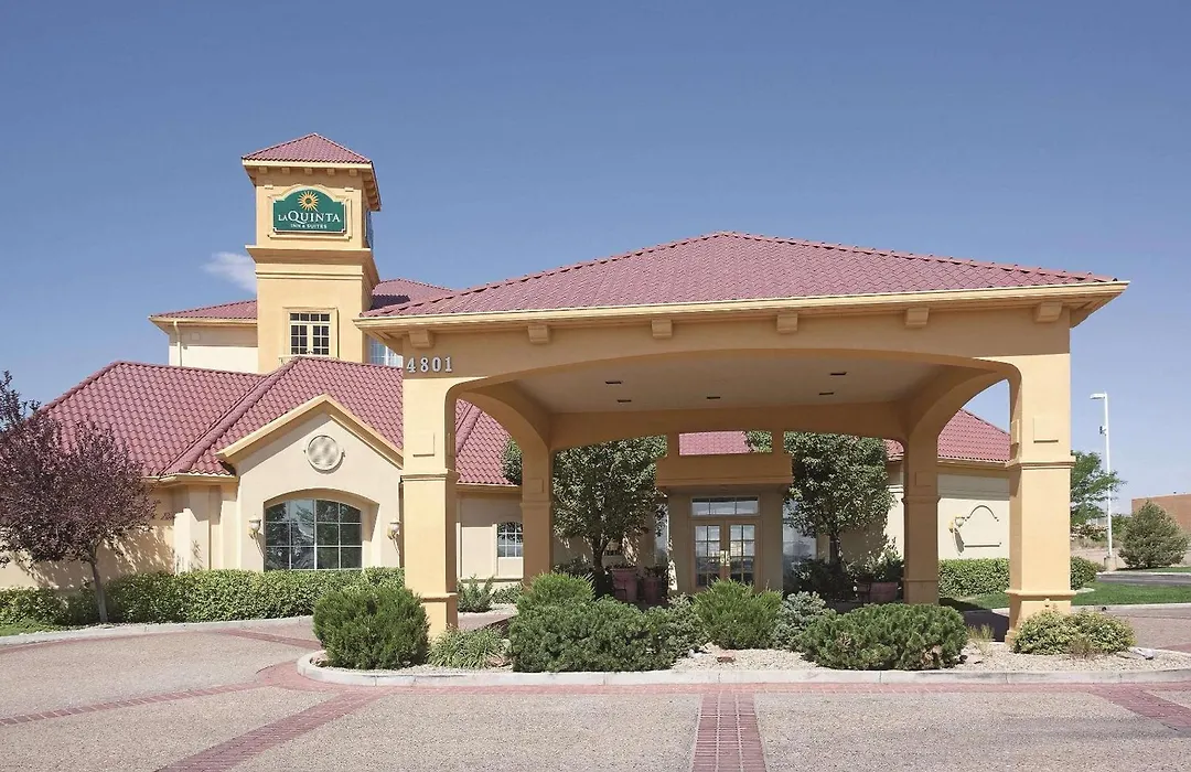 La Quinta By Wyndham Pueblo-1