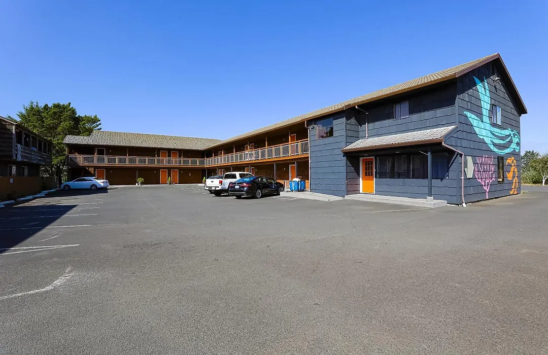 Coast River Inn By Oyo Seaside-1