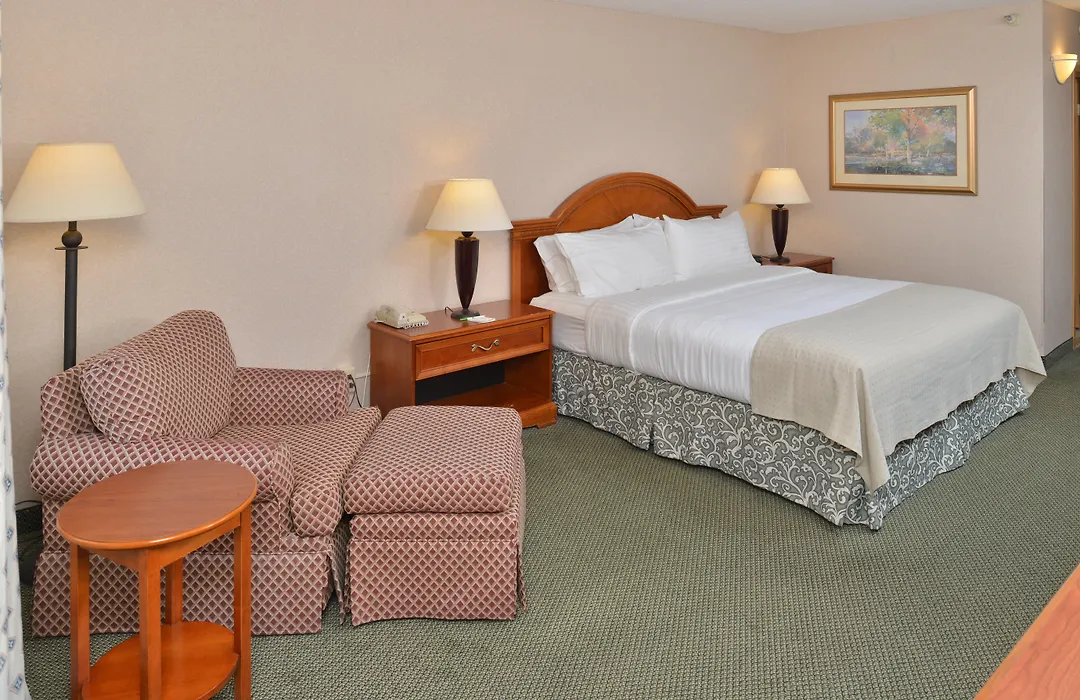 Holiday Inn Great Falls-Convention Center By Ihg-1