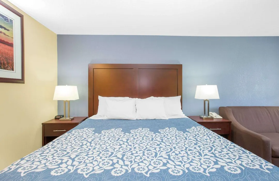 Days Inn By Wyndham Grand Island-1