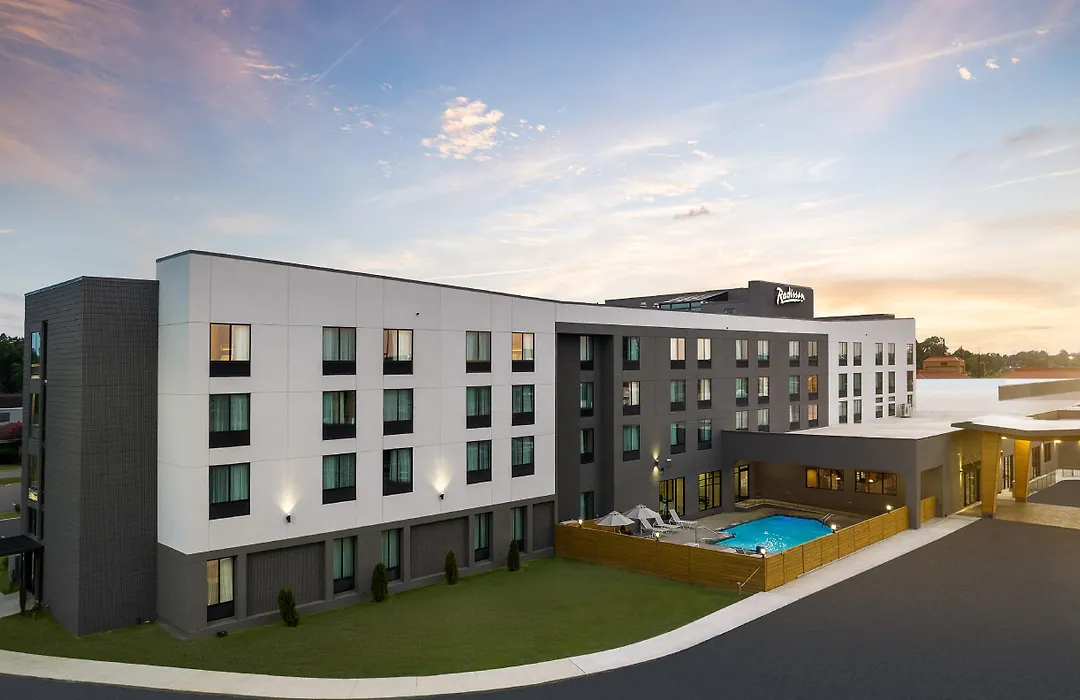 Radisson Hotel West Memphis-1