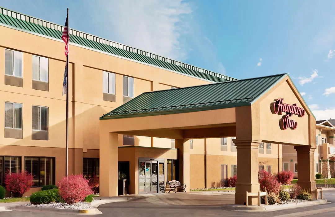 Hampton Inn Longmont-1