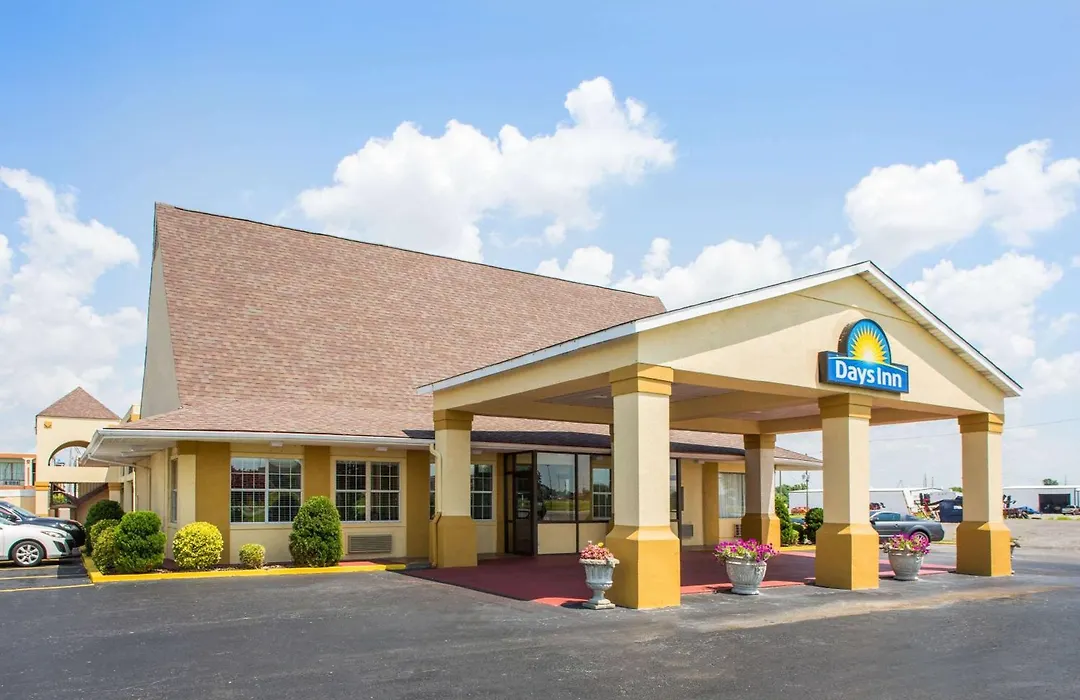 Days Inn By Wyndham Blytheville-1
