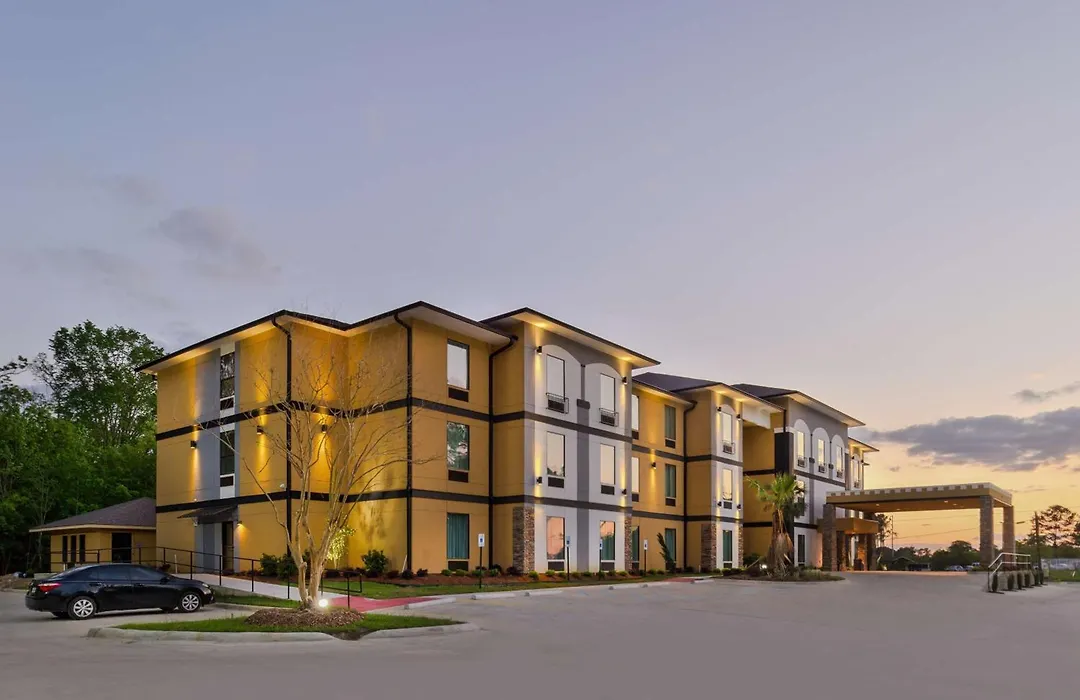 Best Western Plus Regency Park-1