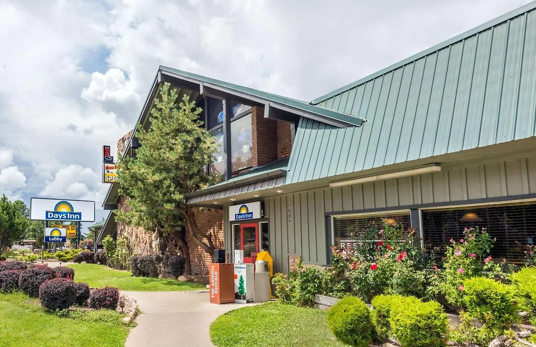 Days Inn By Wyndham Show Low-1