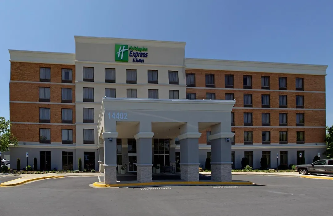 Holiday Inn Express & Suites Laurel Lakes By Ihg-1