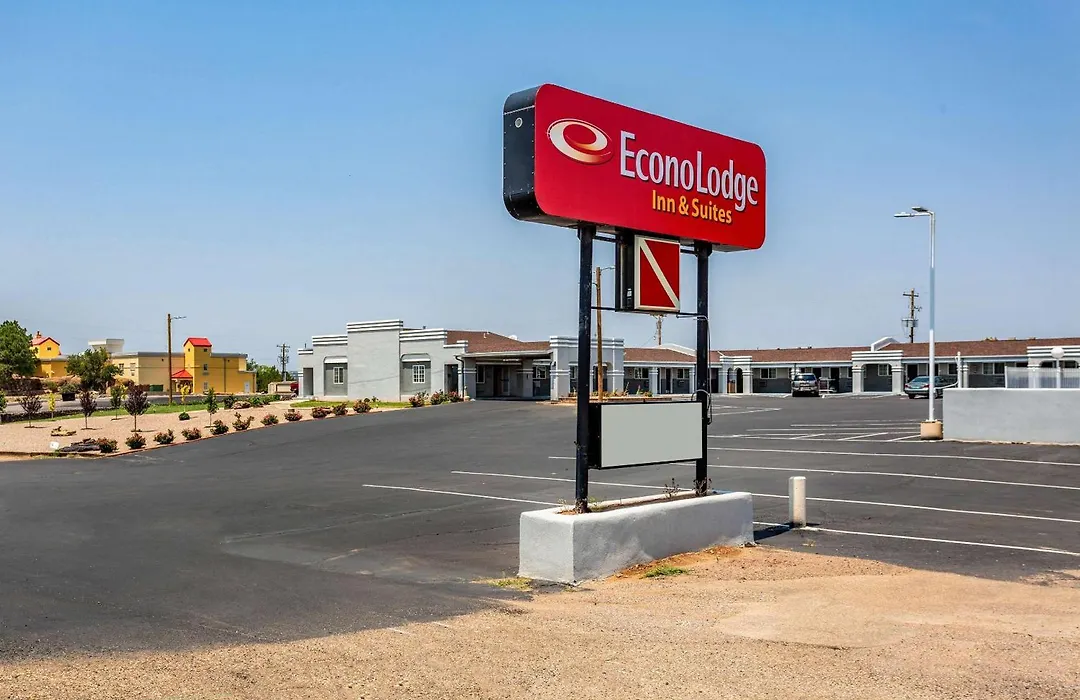 Econo Lodge Inn & Suites Santa Rosa-1