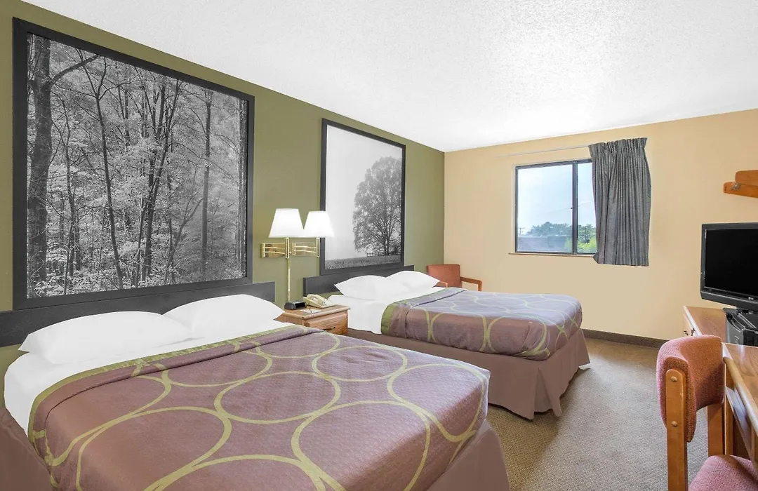 Super 8 By Wyndham Roanoke Va-1