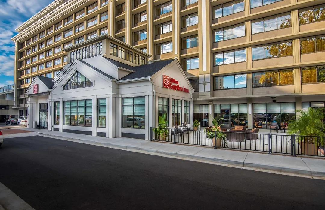 Hilton Garden Inn Reagan National Airport-1