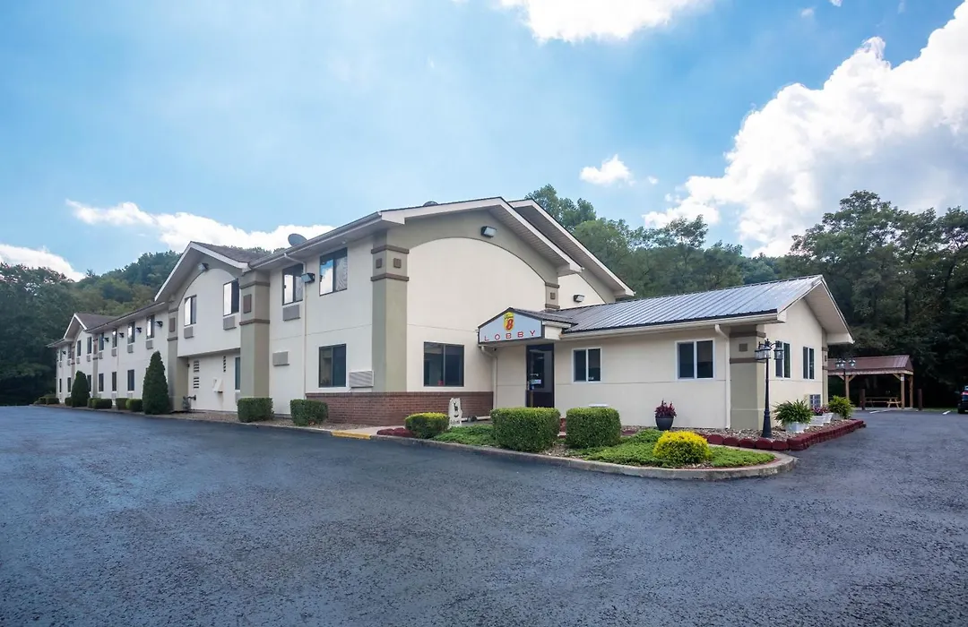 Super 8 By Wyndham Elkins-1