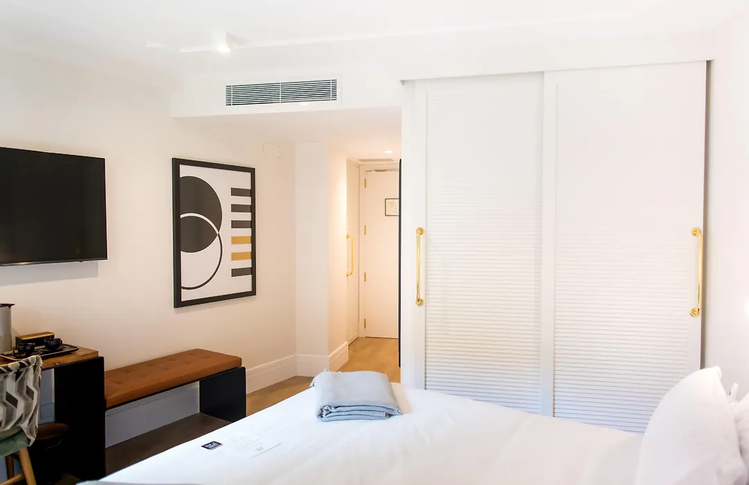 Cosmo Hotel Boutique-1