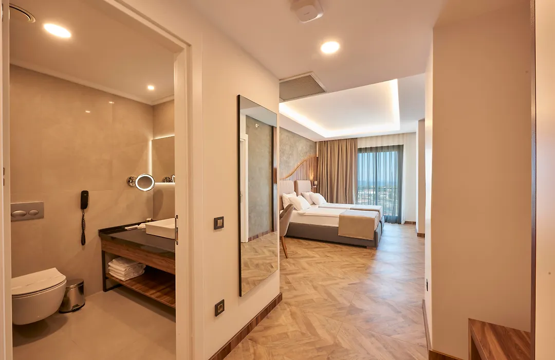 Maril Resort Hotel-1