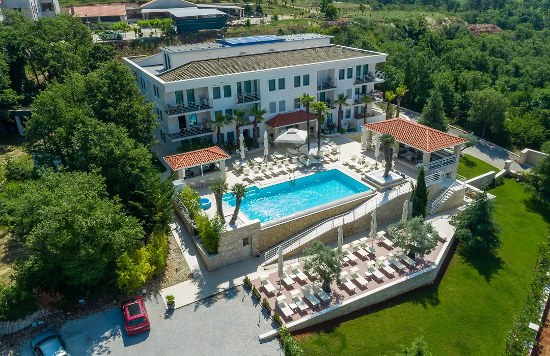 Aparthotel Adeo-1