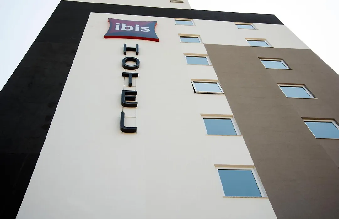 Ibis Aracruz-1