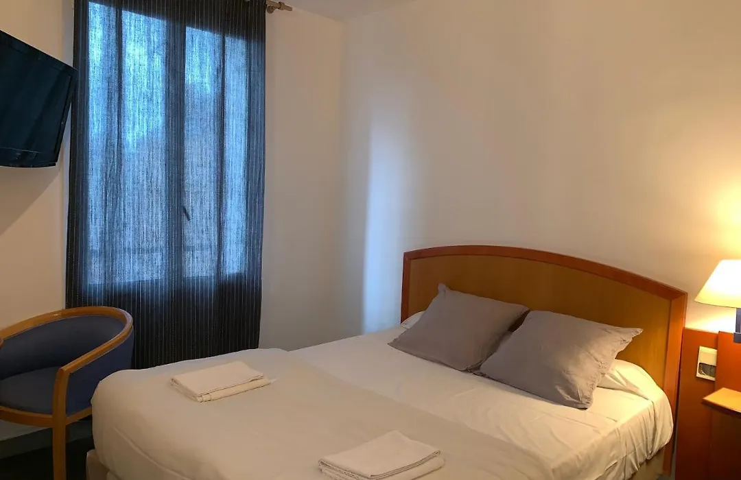 hôtel mondial-1