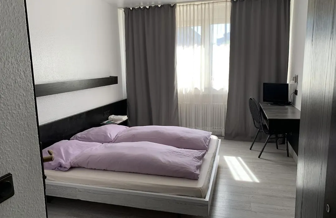 City Hotel Dinslaken-1