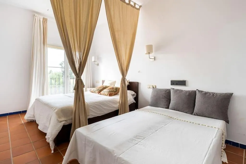 Apartahotel El Rocio-Doñana-1