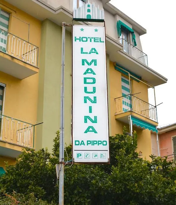 Hotel La Madunina-1