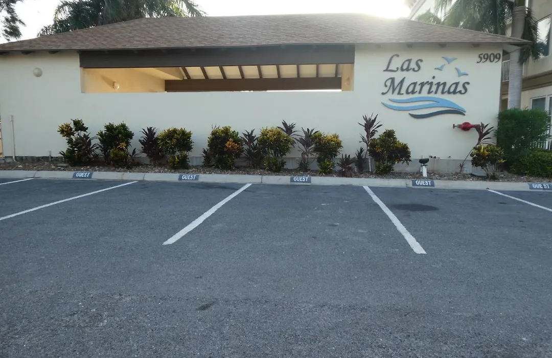 Fishermans Landing On The Bay- Las Marinas-1