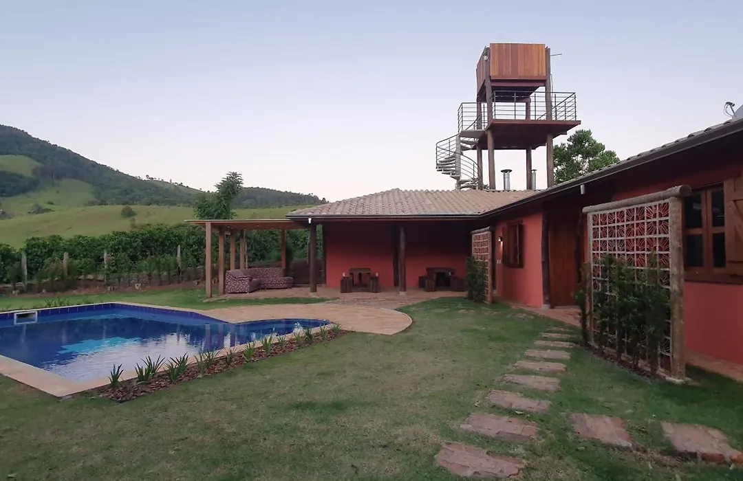 Ellementares Guest House-1