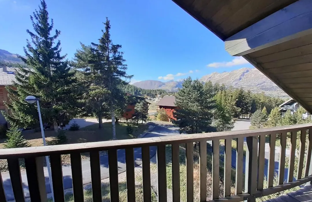 Les Chalets d'Aurouze, La joue du loup-1