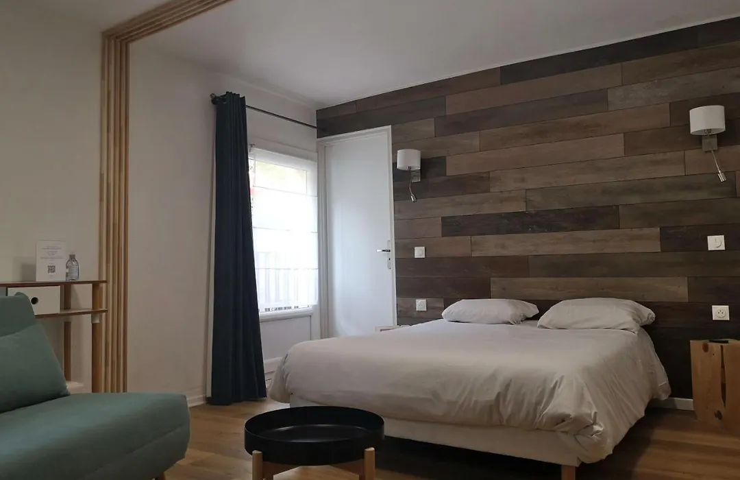 Hôtel Les Castets d'Ayré-1