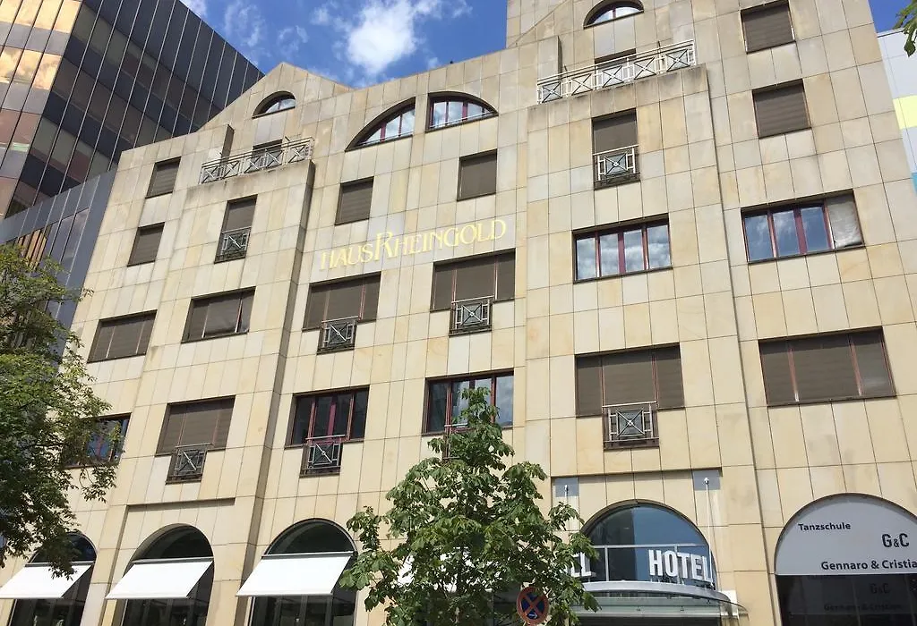 Courtyard By Marriott Freiburg-1