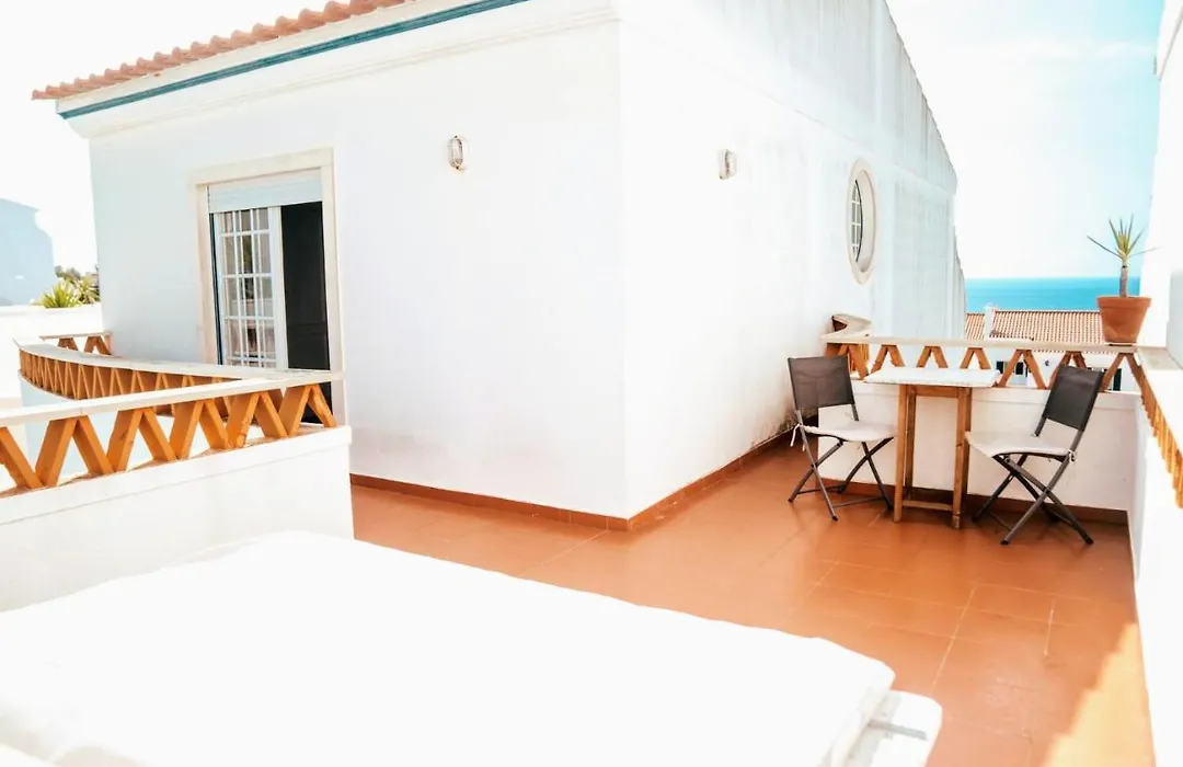 Ericeira Soulsurfers Guesthouse-1