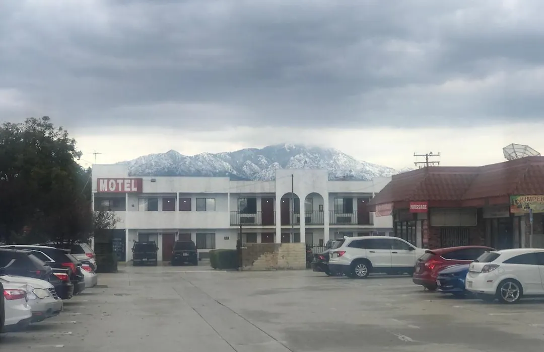 Eunice Plaza Motel-1