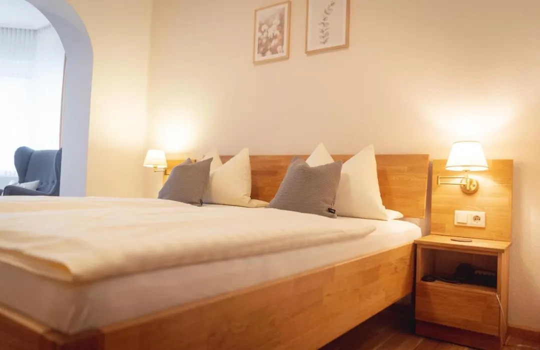 Bio-Hotel Melter-1