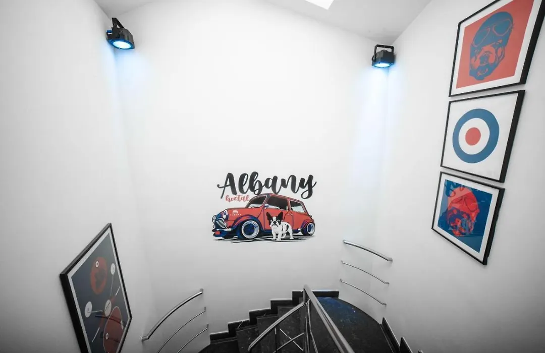 Hostal Albany-1