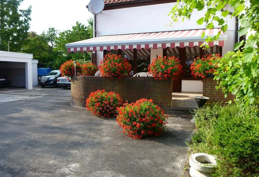 Hotel-Pension Stöber-1