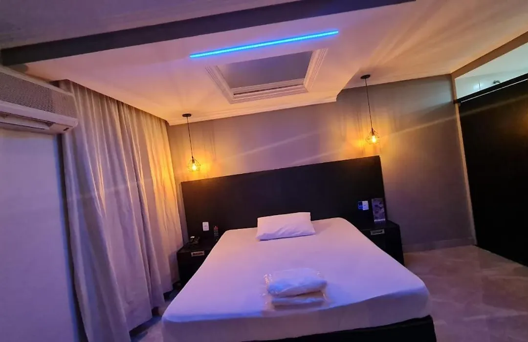 Gran Motel-1