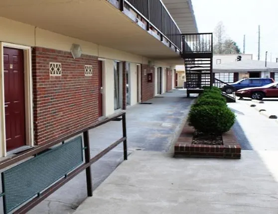 Speedway Inn-1