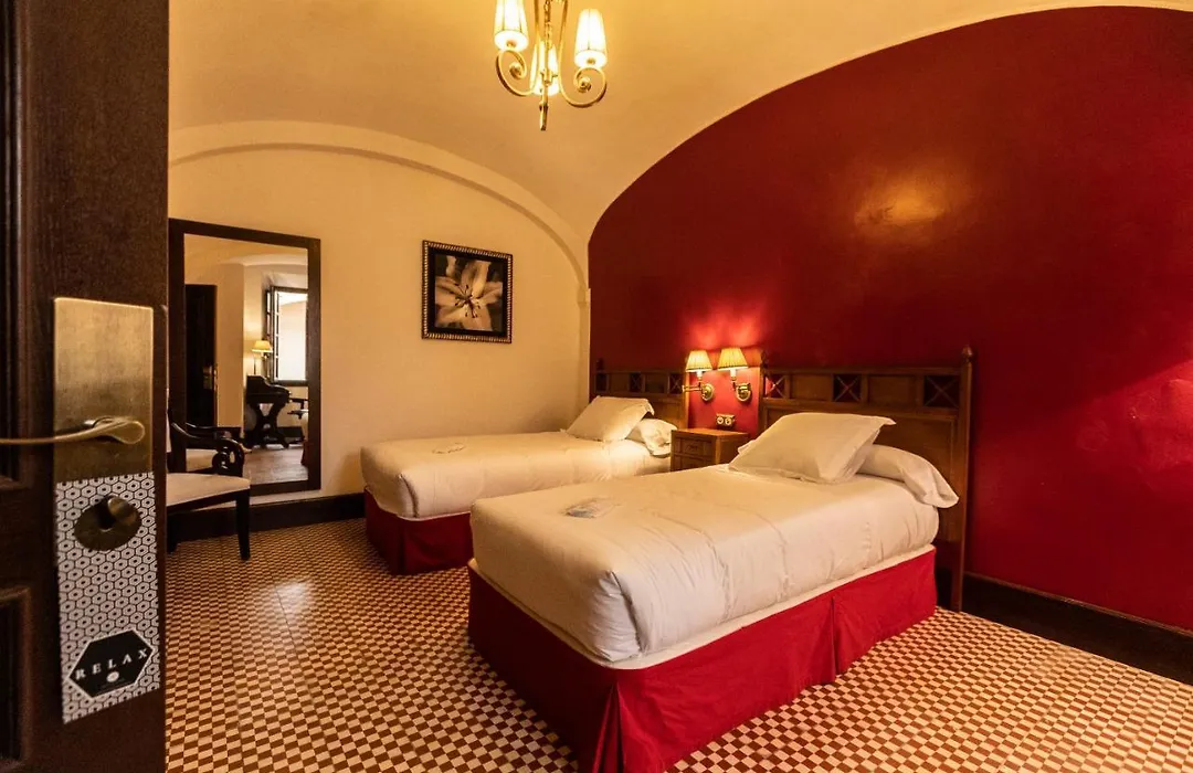 Hotel Rural Olivenza Palacio-1